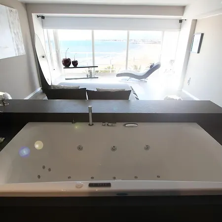 C&b Rubens Luxury Mar * Salou