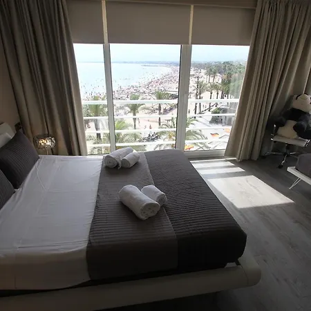 C&b Rubens Luxury Mar * Salou